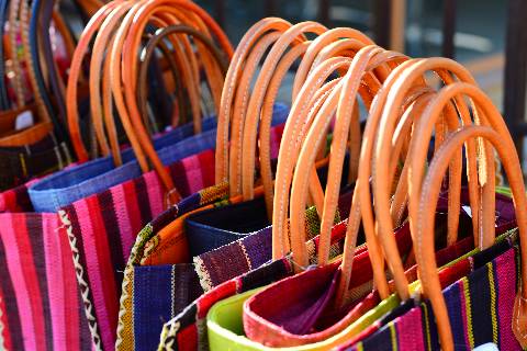 Collioure, tous les dimanches et mercredi, marché