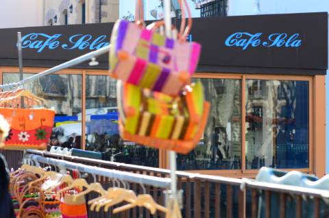 Collioure, tous les dimanches et mercredi, marché