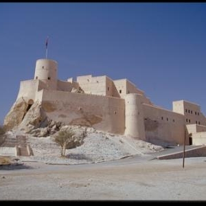 (c) Oman Tourism