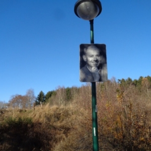 Francis Dislaire, sous le luminaire du Ravel