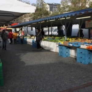 viktulienmarkt, place guillaume
