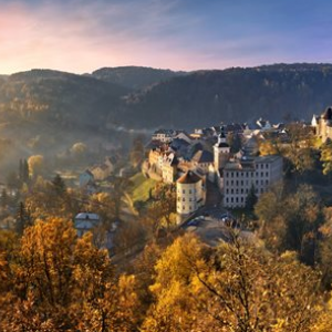 Visitez les plus beaux châteaux tchèques et profitez en même temps d'activités en plein air dans une nature resplendissante.