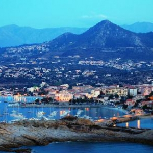 3. Ile Rousse