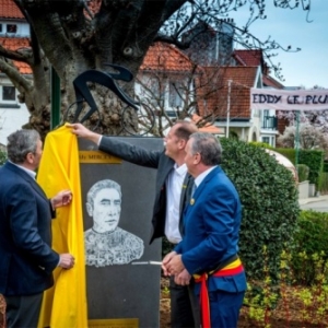 Eddy Merckx, Christian Prudhomme et Benoit Cerexhe devoilent la stele (c) Woluwe-Saint-Pierre