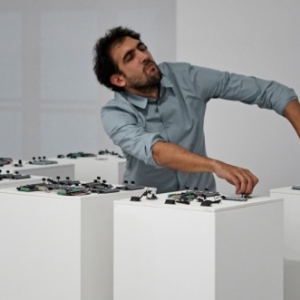 Tarek Atoui (c) "Galerie Max Hetzler"