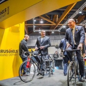 Philippe Close, le Bourgmestre de Bruxelles, et Eddy Merckx au "Salon de … l’Auto" 2019