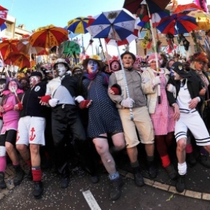 Une Bande chahutant le "Carnaval de Dunkerque" (c) Denis Chaulard (illustration hors exposition)