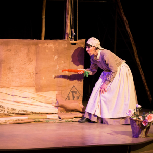 « Soudain la Pierre » © « Les Baladins du Miroir » © Photo : Cécile Pirson