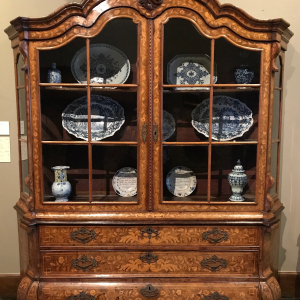 Mobilier & faïence © "Musée de l'Hospice Comtesse"