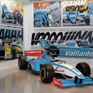 Une Formule 1 "Vaillante", au sein d’un espace dedie a Michel Vaillant, a (c) "Autoworld" 