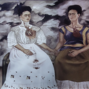 Avec sa soeur / "Viva Frida Kahlo" © "Grand Casino Viaje" © Photo : Fabien Sebo