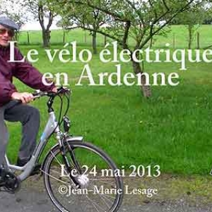 video. Homme de plus de 70 ans sur son velo electrique en Ardenne