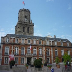 Boulogne sur mer : Hotel de Ville et le beffroi