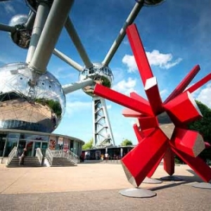 Atomium-sculpture du designer Arik Levy