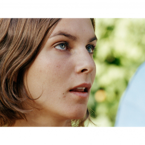 Tropismes. Le fiancé, 2014. Tirage aux pigments, 80 x 120 cm (image) _ 110 x 150 cm (papier) © Chantal Maes