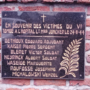 Ancien hôpital militaire   ( photo : F.Detry )