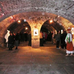 Le cadre superbe des caves de l'Abbaye