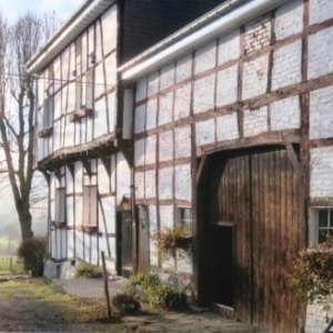 2 Maison ancienne a Bellevaux  