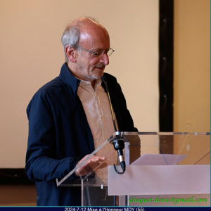 Présentation de M. Robert Micha ( photo Denis Dosquet )