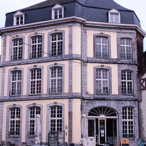 L'ancien hôtel d'Irlande ( photo : F. Detry )