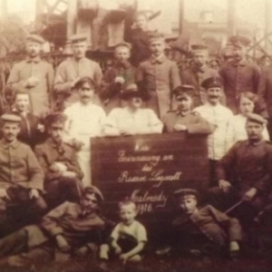 En 1916, des soldats malmediens sous le drapeau de l ' Empereur allemand