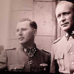 DEGRELLE ET JUNGCLAUS a Charleroi le 1er avril 1944