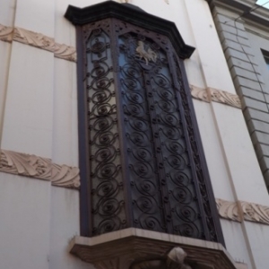 Liege : detail de la facade du Trocadero, salle de spectacles )