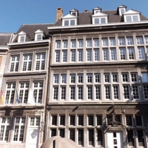 Liege : Promenade dans le quartier de Feronstree ( facade typique )