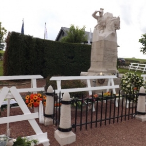 Le monument fleuri