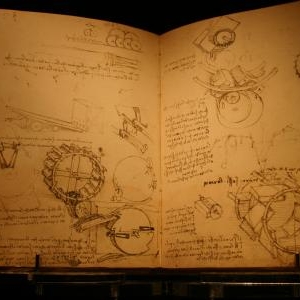 Un codex de Leonardo parmi de nombreux autres