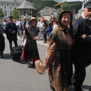 Malmedy tout en couleurs pour les 50 ans de la Mesnie dol Haguète          