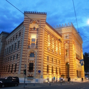 Sarajevo  La Bibliotheque Nationale et Universitaire de Bosnie-Herzegovine 
