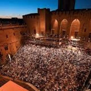 Théâtre des Doms à Avignon  ( Photo Google )