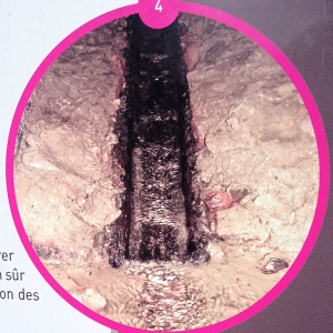 La très ancienne canalisation en chêne de la fontaine du Bougnoux