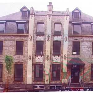 l'ancien bâtiment des douanes