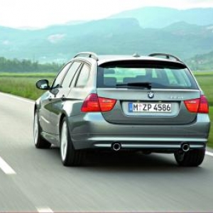 AUTO Essai: B.M.W. Série 3. AUTO Essai: B.M.W. Série 3.