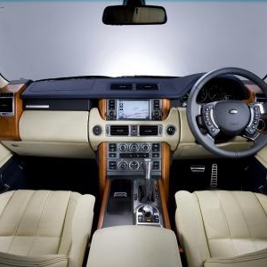 AUTO Essai: RANGE ROVER TdV8.