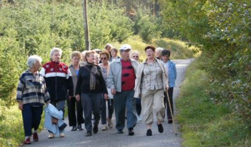 une troupe de choc descend vers l'Ermitage