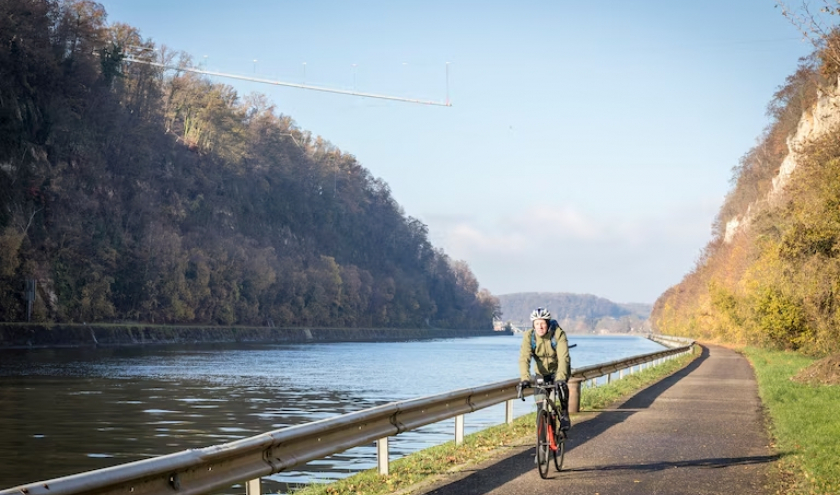 La passerelle en construction (novembre 2025). ©MICHEL TONNEAU La passerelle en construction (novembre 2025). ©MICHEL TONNEAU