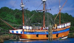 Elizabeth II, Manteo - (c) North Carolina Tourism Office