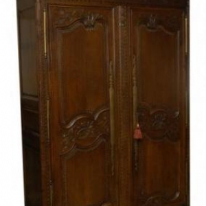 armoire de mariage ( Normandie, milieu 19 eme siecle)