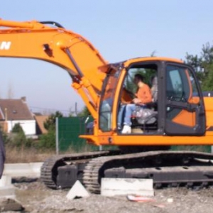  L'Athénée Royal de Vielsalm en voyage à Frameries pour la visite de l'usine Doosan