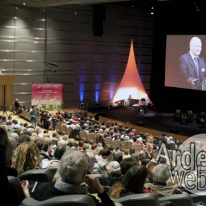 Congrès des thérapies quantiques et de la nutrition à Reims 2012