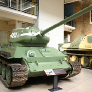 T34-85 (Imperial War Museum - Londres)