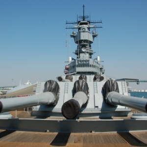 USS Iowa - San Pedro