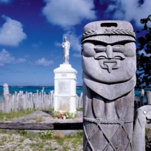 Statue St. Mauric - (c) Nouvelle Caledonie Point Sud