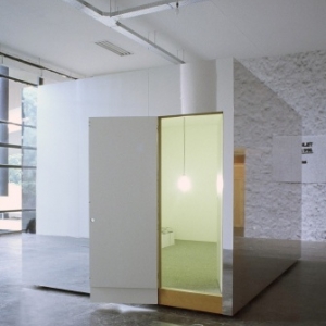 6. Richard Venlet, Paramount Basics, 25th Biënnale Sao Paulo, 2002