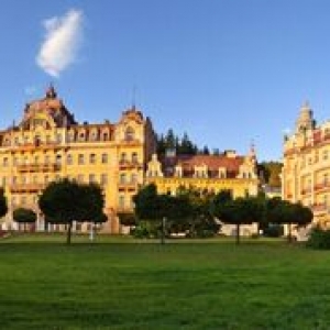 Karlovy_Vary_copyright_Ladislav_Renner_CzechTourism.jpg