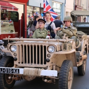 défilé vehicules d-day