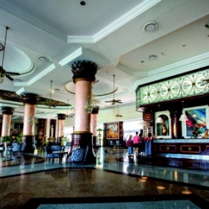 Le Riu Palace Las Americas entièrement rénové rouvre ses portes à Cancún en tant qu'hôtel réservé aux adultes